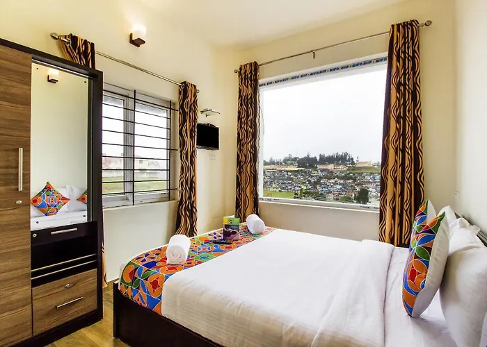 Fabexpress Grand Castle Hill Resorts - Ooty Lake - 800M